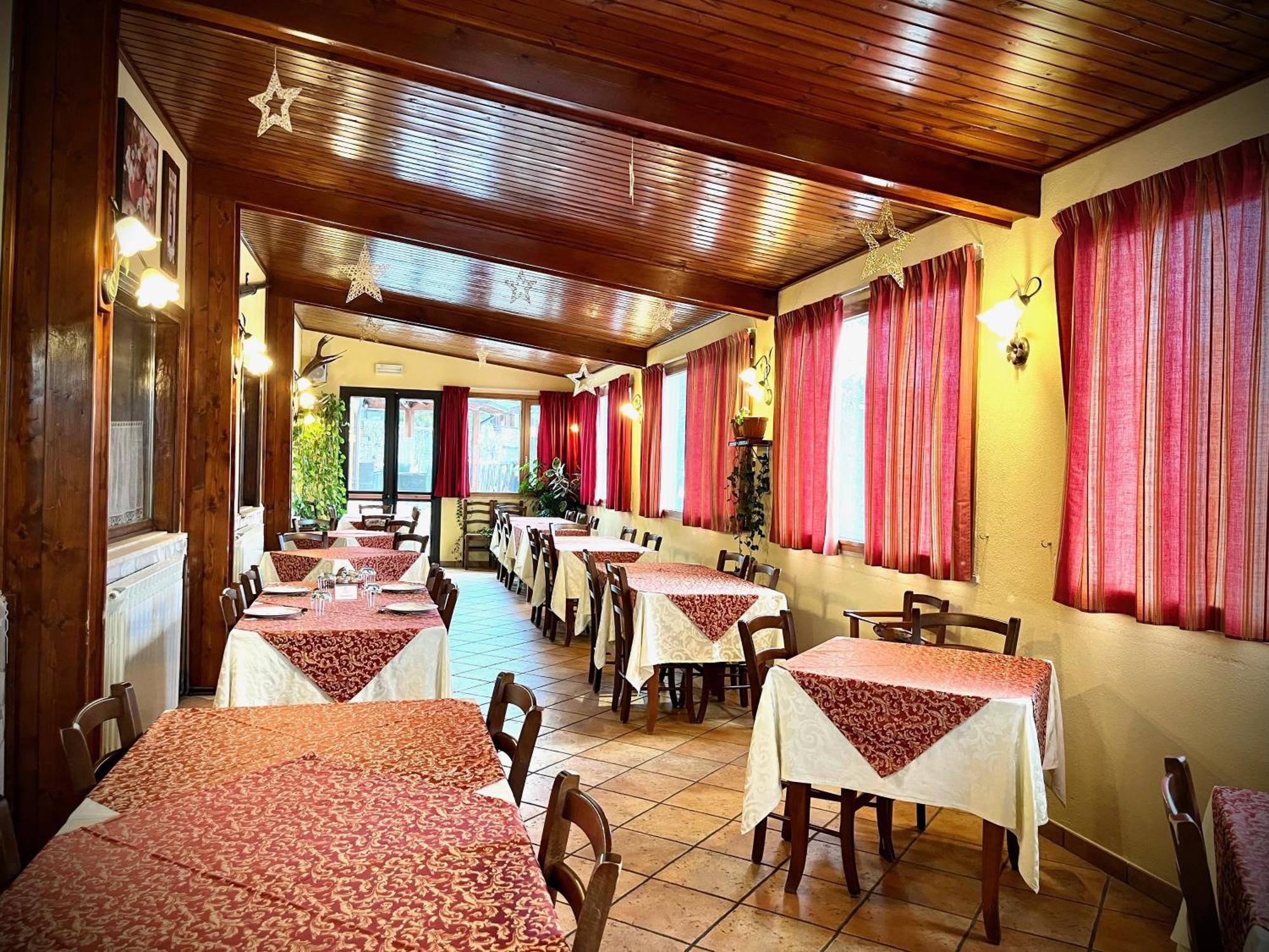 Hotel Pinguino Pescasseroli Exteriér fotografie